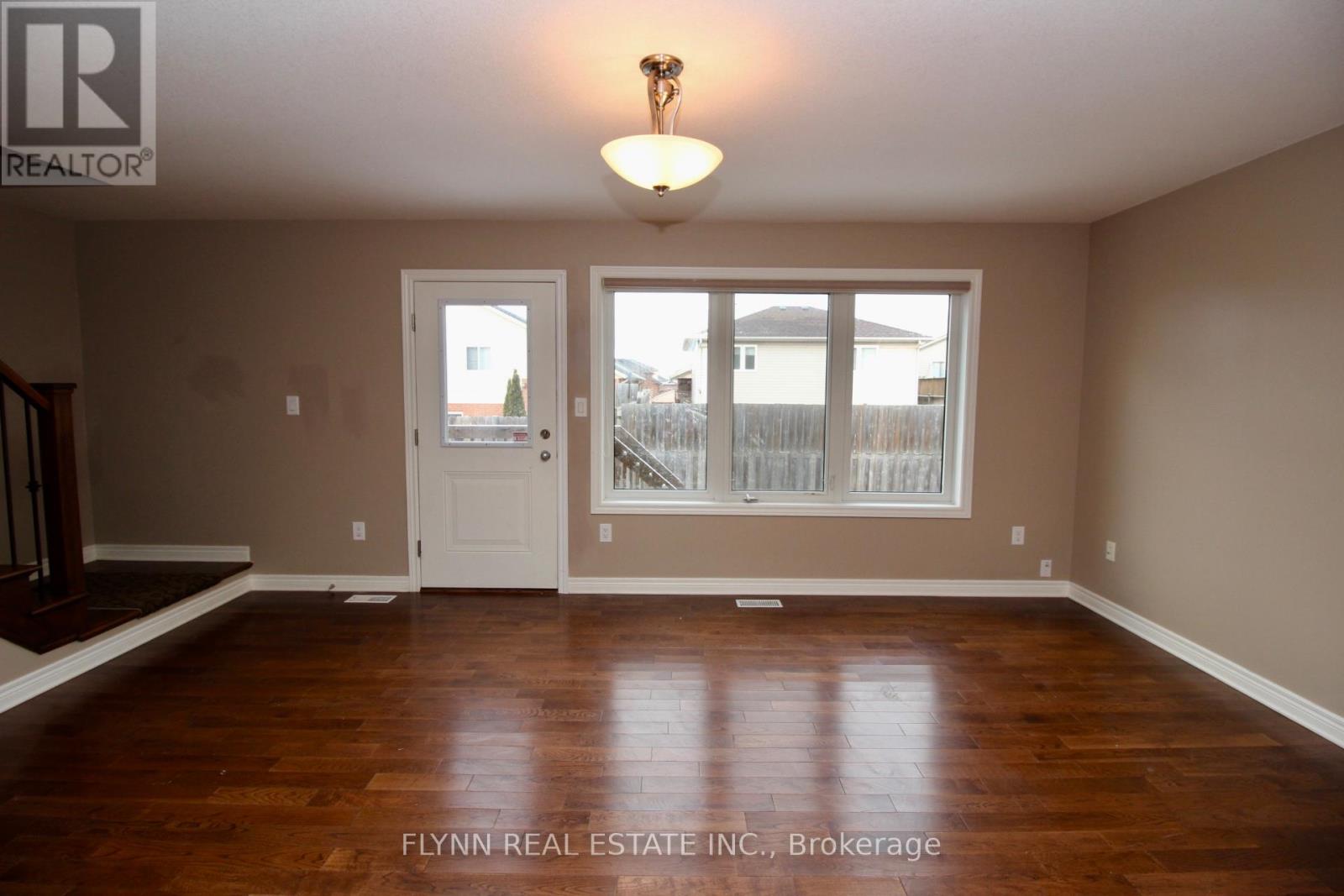 3 - 5727 Kalar Road, Niagara Falls, Ontario  L2H 0H7 - Photo 7 - X12574436