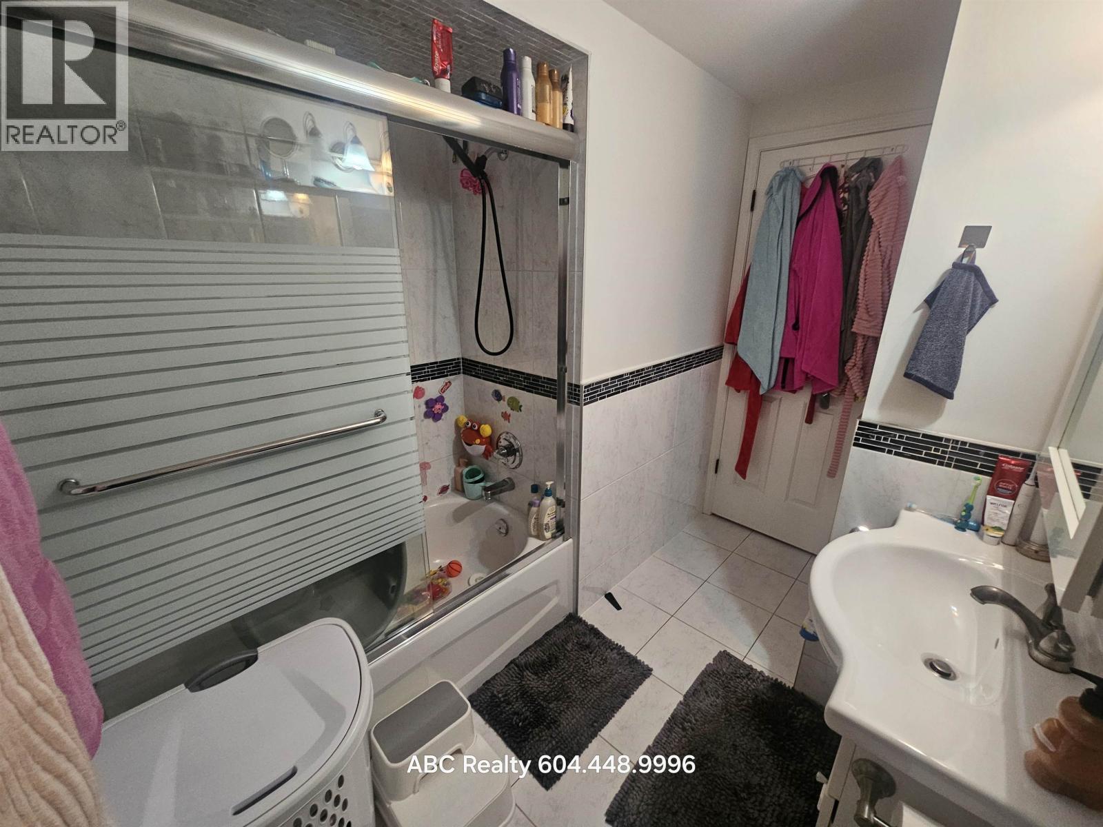 Lower 1xxx E 27 Avenue, Vancouver, British Columbia  V5V 2L9 - Photo 5 - R3069904