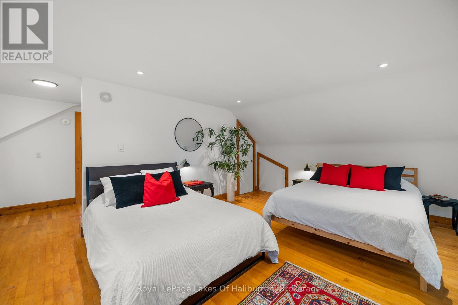 1073 Grass Lake Road, Dysart Et Al, Ontario  K0M 1S0 - Photo 32 - X12571054