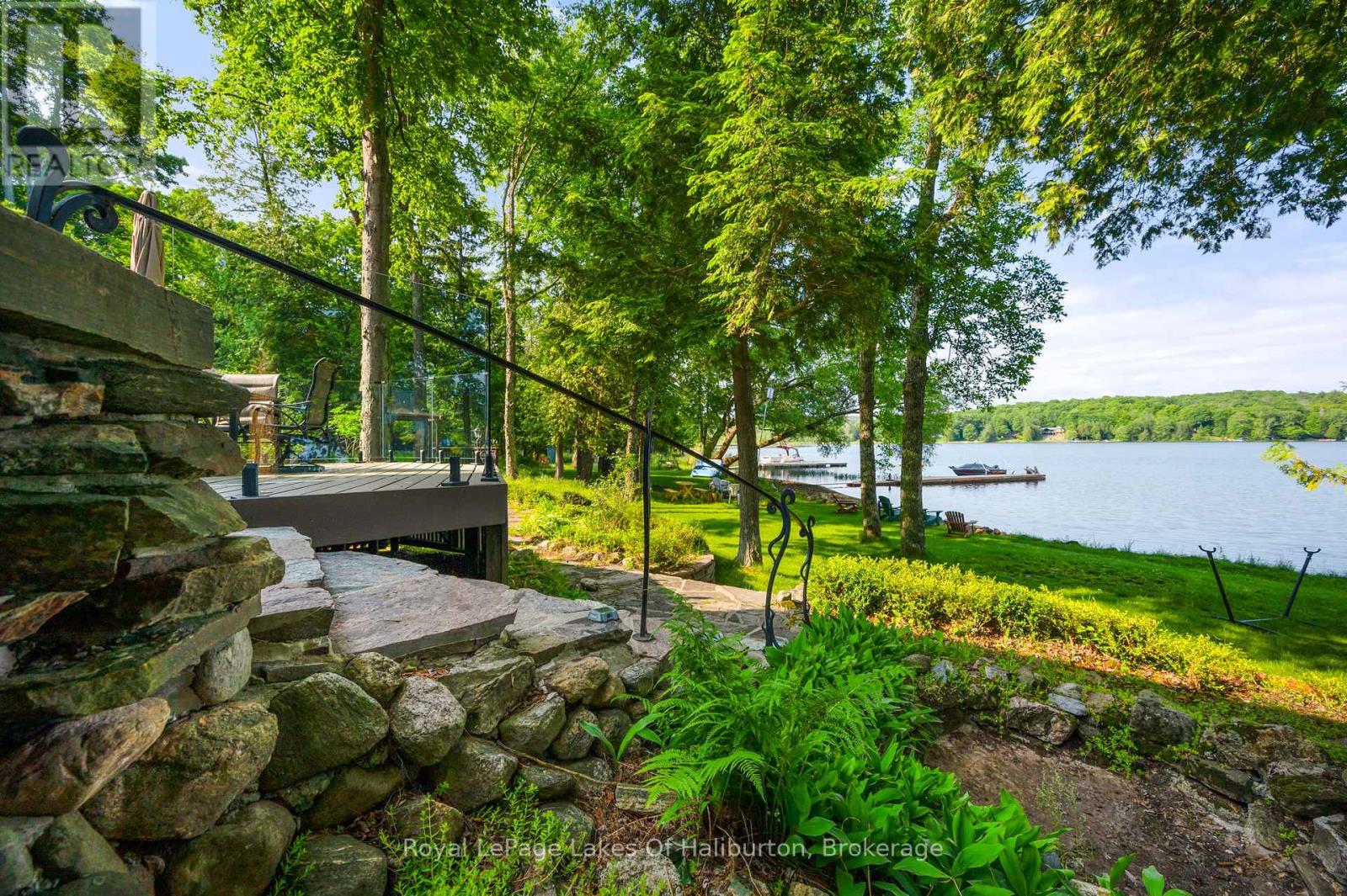 1073 Grass Lake Road, Dysart Et Al, Ontario  K0M 1S0 - Photo 38 - X12571054