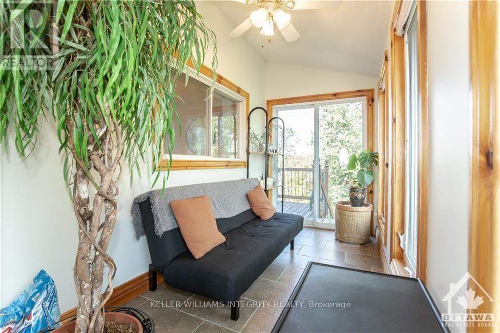 64 Rossel Trail, Whitewater Region, Ontario  K0J 1K0 - Photo 3 - X9521673