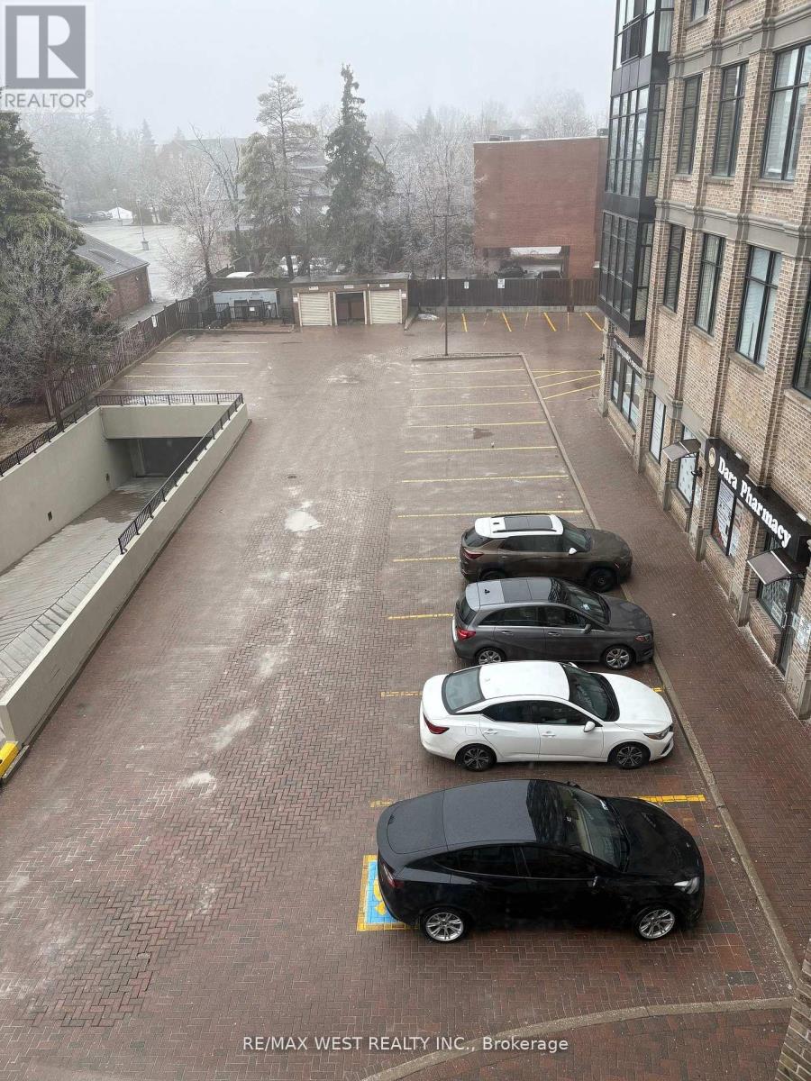 307 - 308 - 10376 Yonge Street, Richmond Hill, Ontario  L4C 3B8 - Photo 10 - N12386065