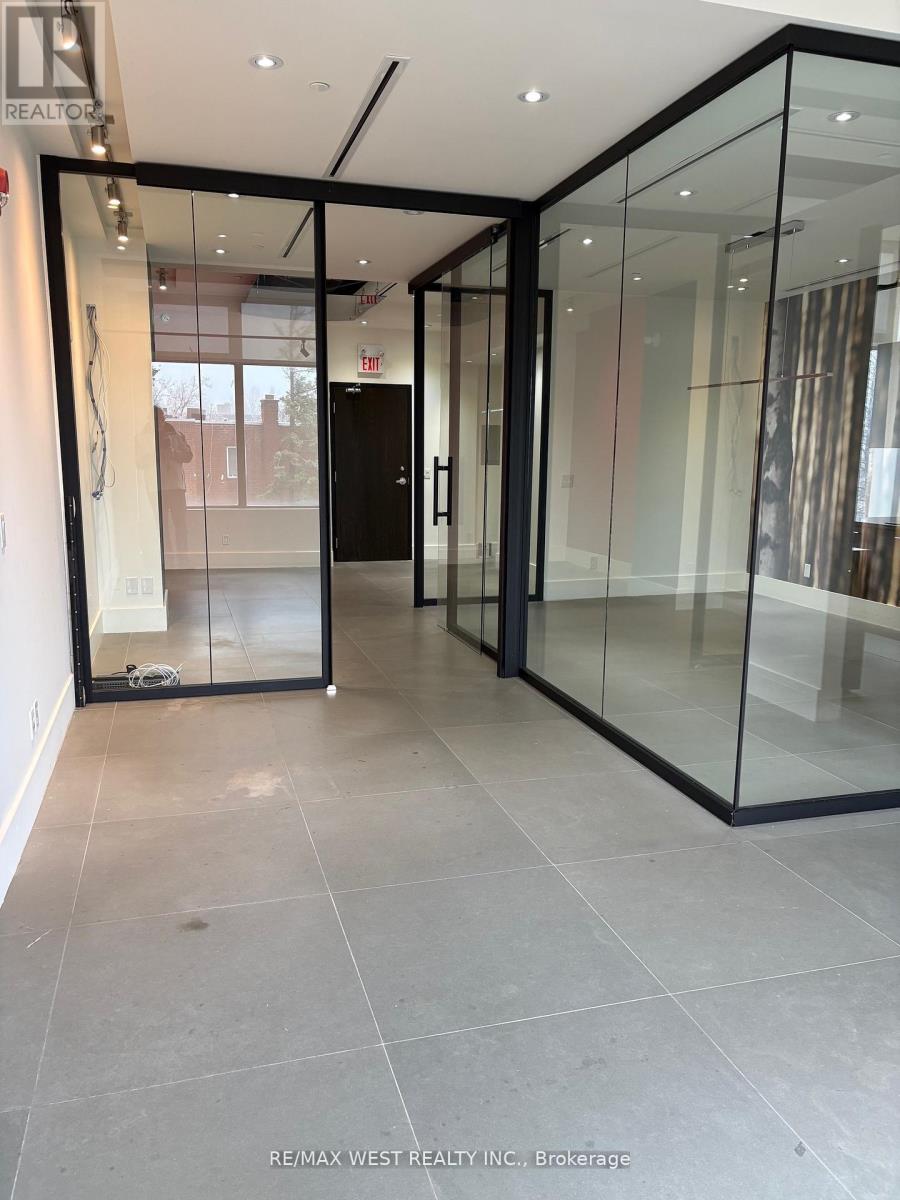 307 - 308 - 10376 Yonge Street, Richmond Hill, Ontario  L4C 3B8 - Photo 7 - N12386065