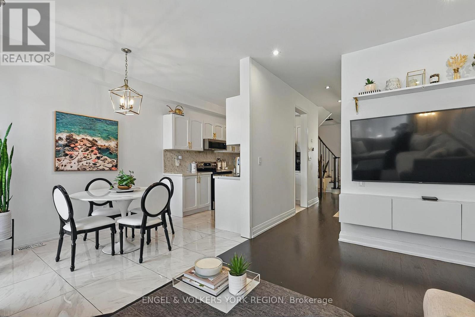 7 London Pride Drive, Richmond Hill, Ontario  L4E 0X3 - Photo 18 - N12412409