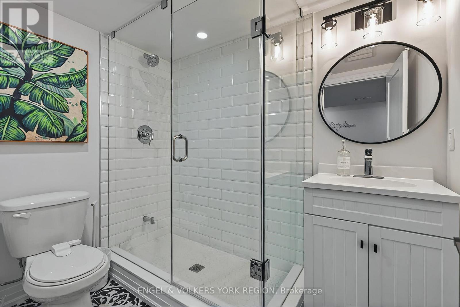 7 London Pride Drive, Richmond Hill, Ontario  L4E 0X3 - Photo 23 - N12412409