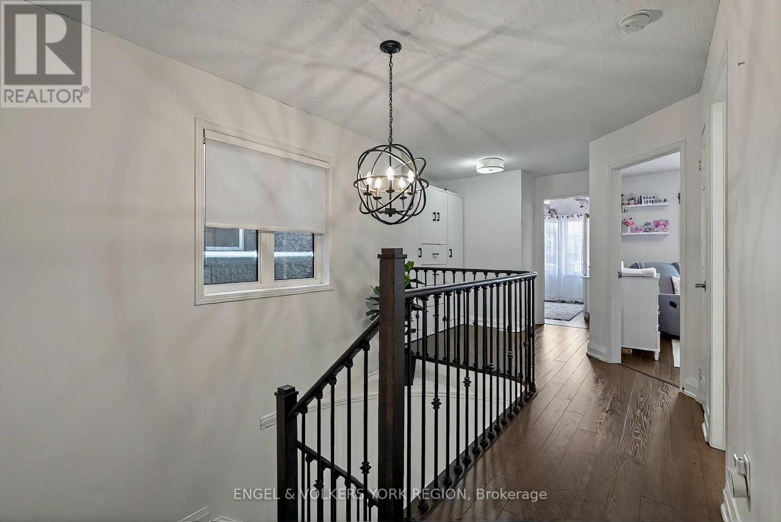 7 London Pride Drive, Richmond Hill, Ontario  L4E 0X3 - Photo 32 - N12412409