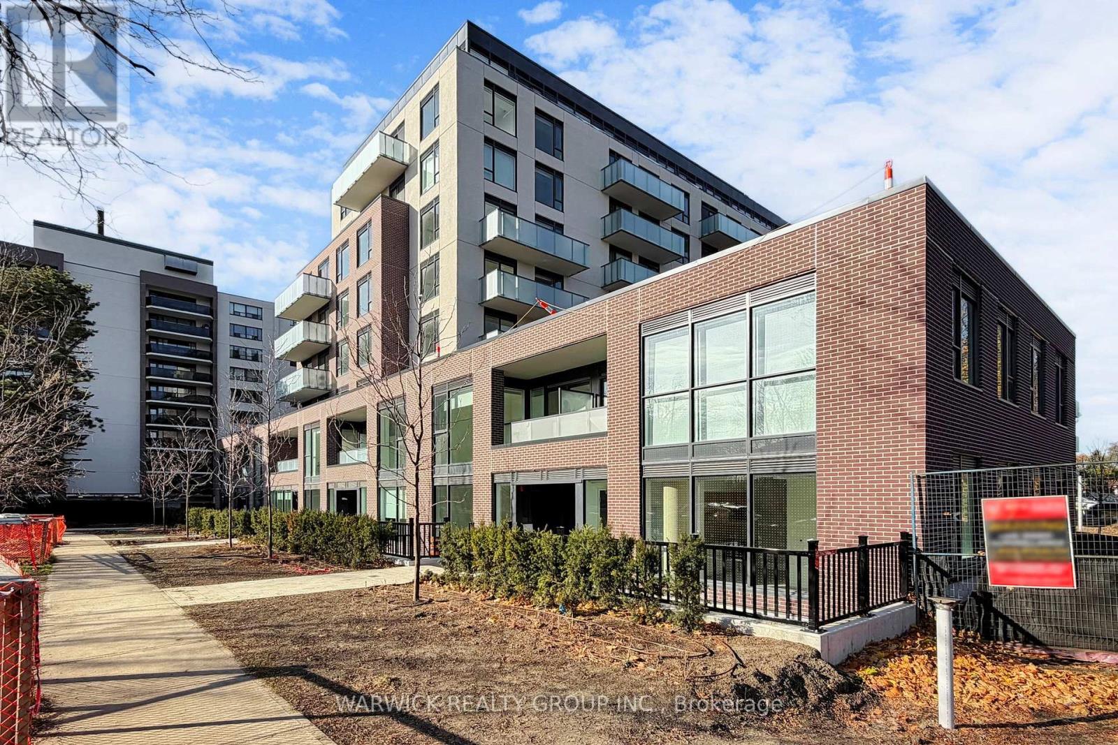 116 - 4365 BLOOR STREET W, Toronto, Ontario