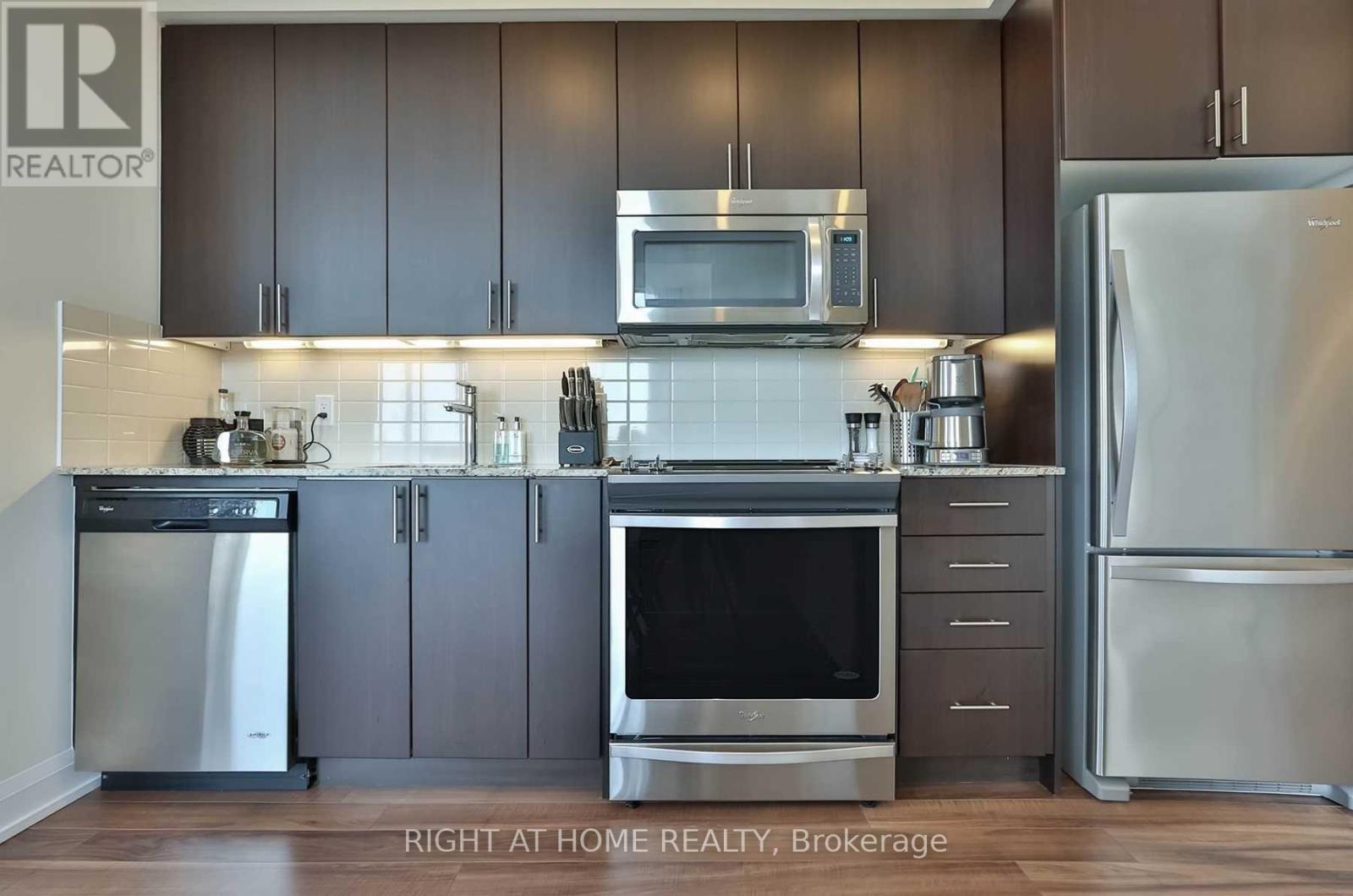 1111 - 18 Graydon Hall Drive S, Toronto, Ontario  M3A 2Z9 - Photo 10 - C12574622