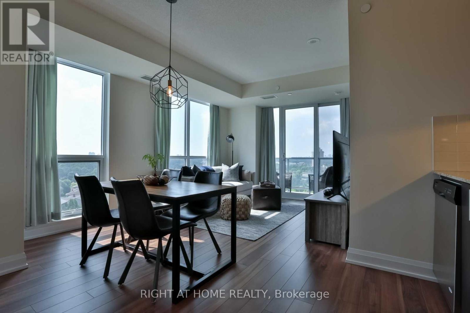 1111 - 18 Graydon Hall Drive S, Toronto, Ontario  M3A 2Z9 - Photo 5 - C12574622