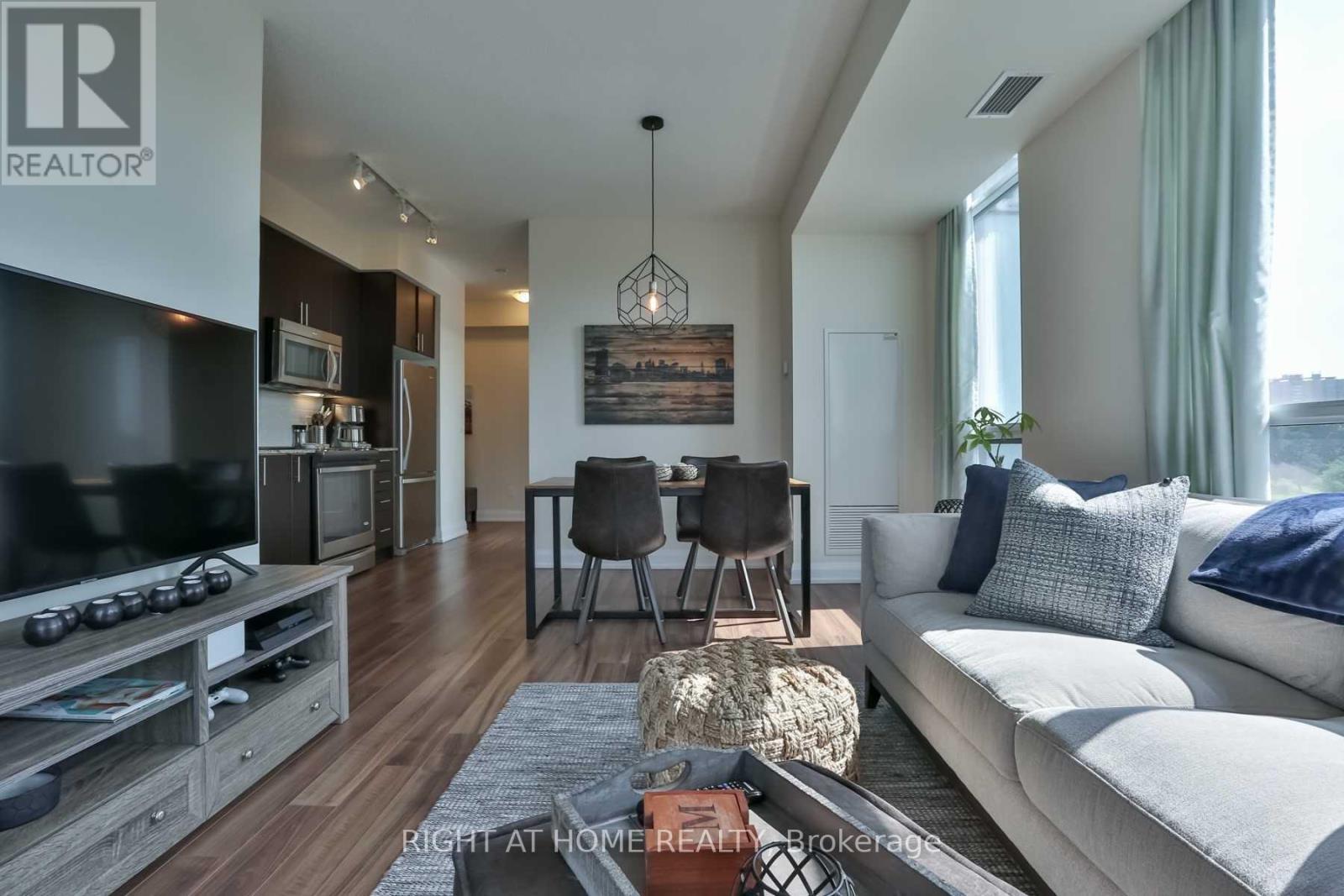 1111 - 18 Graydon Hall Drive S, Toronto, Ontario  M3A 2Z9 - Photo 6 - C12574622