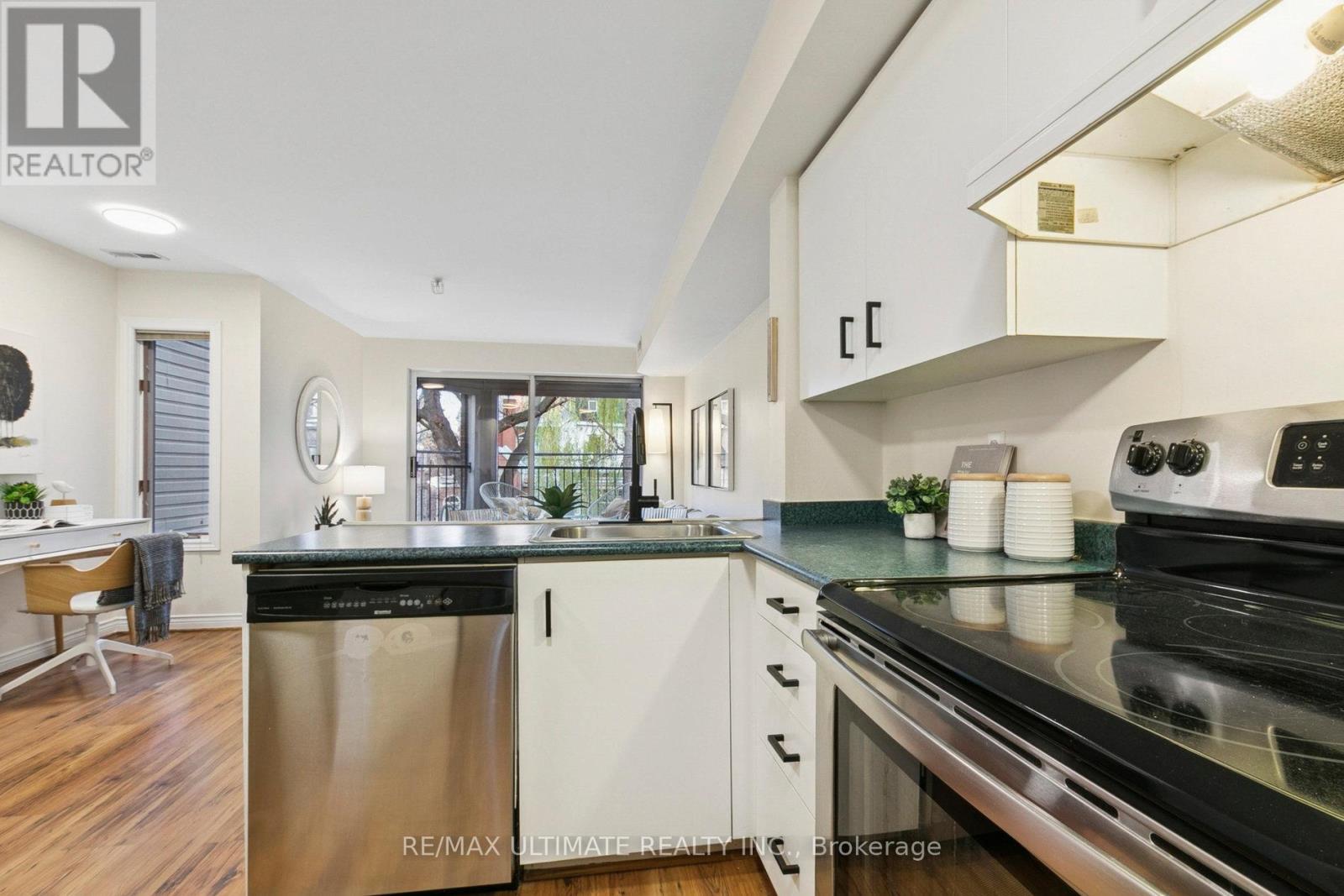 31 - 217 St. George Street, Toronto, Ontario  M5R 3S7 - Photo 15 - C12574630