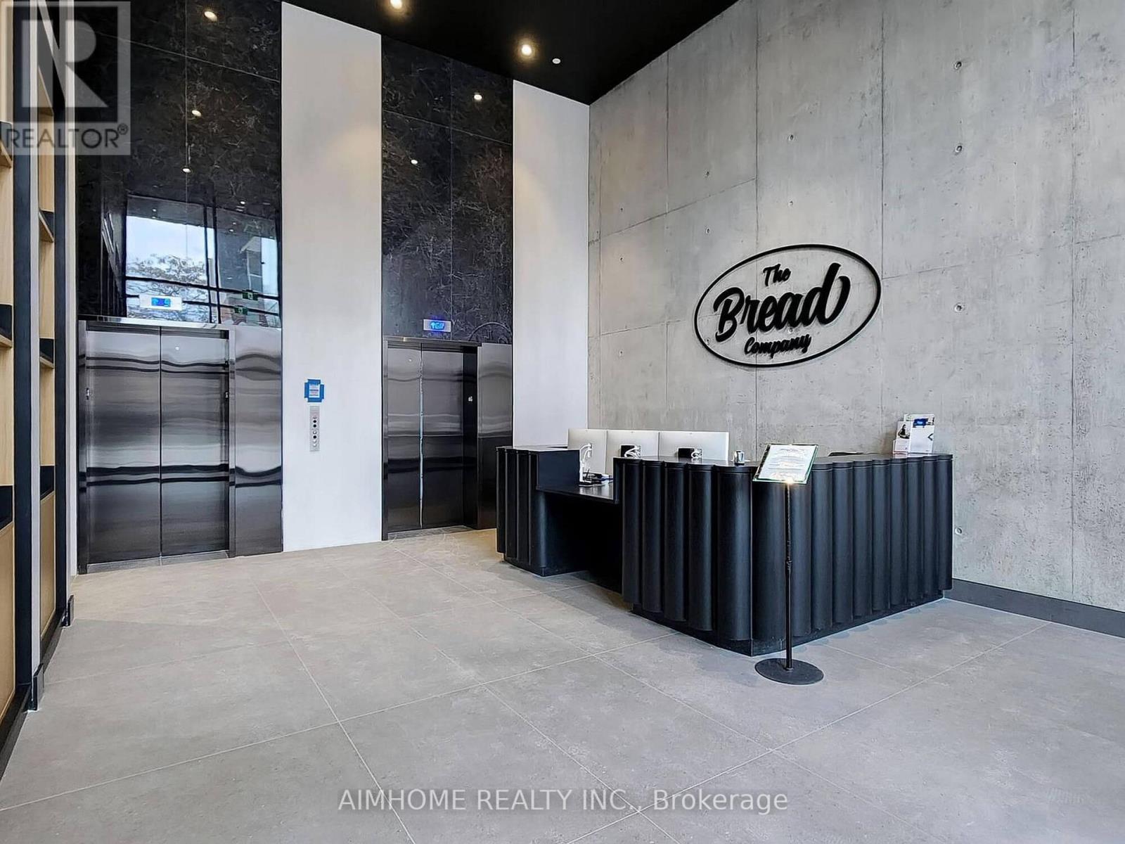 1907 - 195 Mccaul Street, Toronto, Ontario  M5T 0T5 - Photo 2 - C12574646