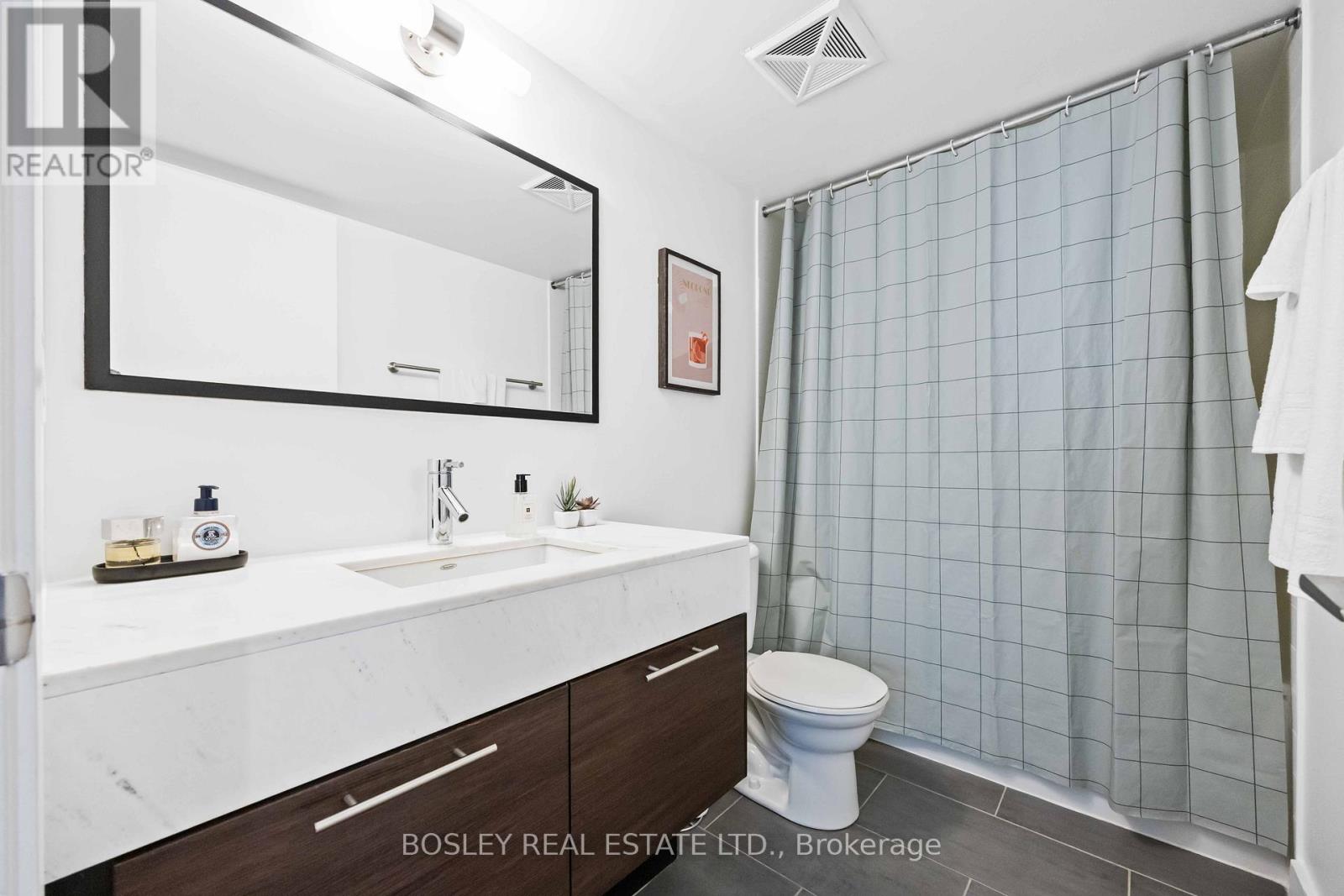 512 - 21 Nelson Street, Toronto, Ontario  M5V 3H9 - Photo 18 - C12574678