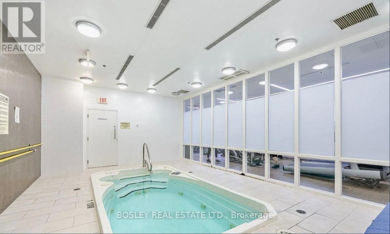 512 - 21 Nelson Street, Toronto, Ontario  M5V 3H9 - Photo 27 - C12574678