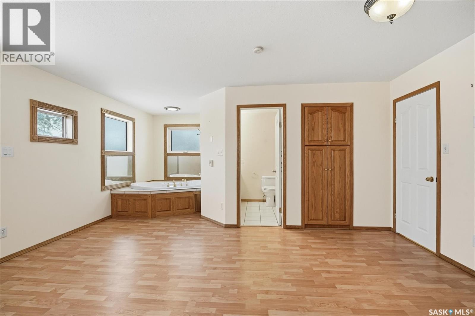 330 Fehr Crescent, Martensville, Saskatchewan  S0K 0A2 - Photo 24 - SK024662