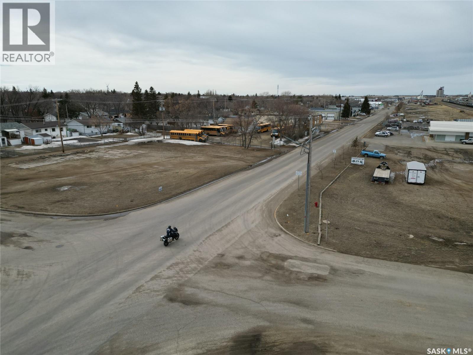 512 1st Avenue E, Assiniboia, Saskatchewan  S0H 0B0 - Photo 5 - SK024660