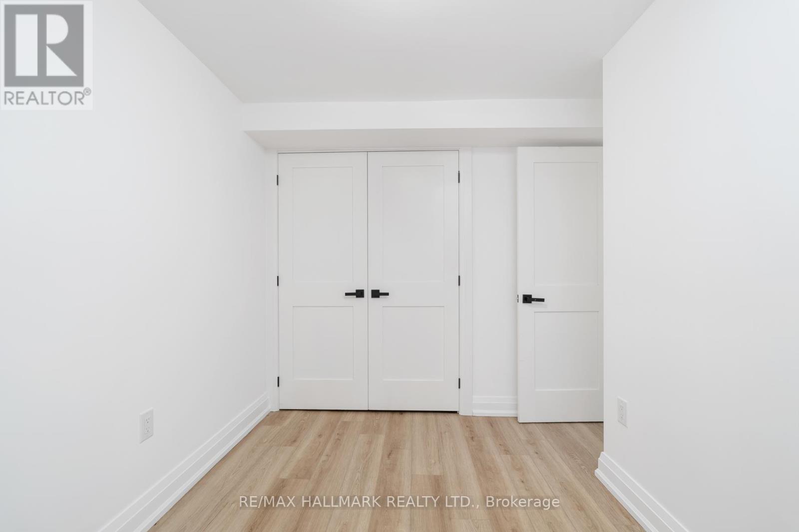 3 Thyra Avenue, Toronto, Ontario  M4C 5G4 - Photo 29 - E12574632