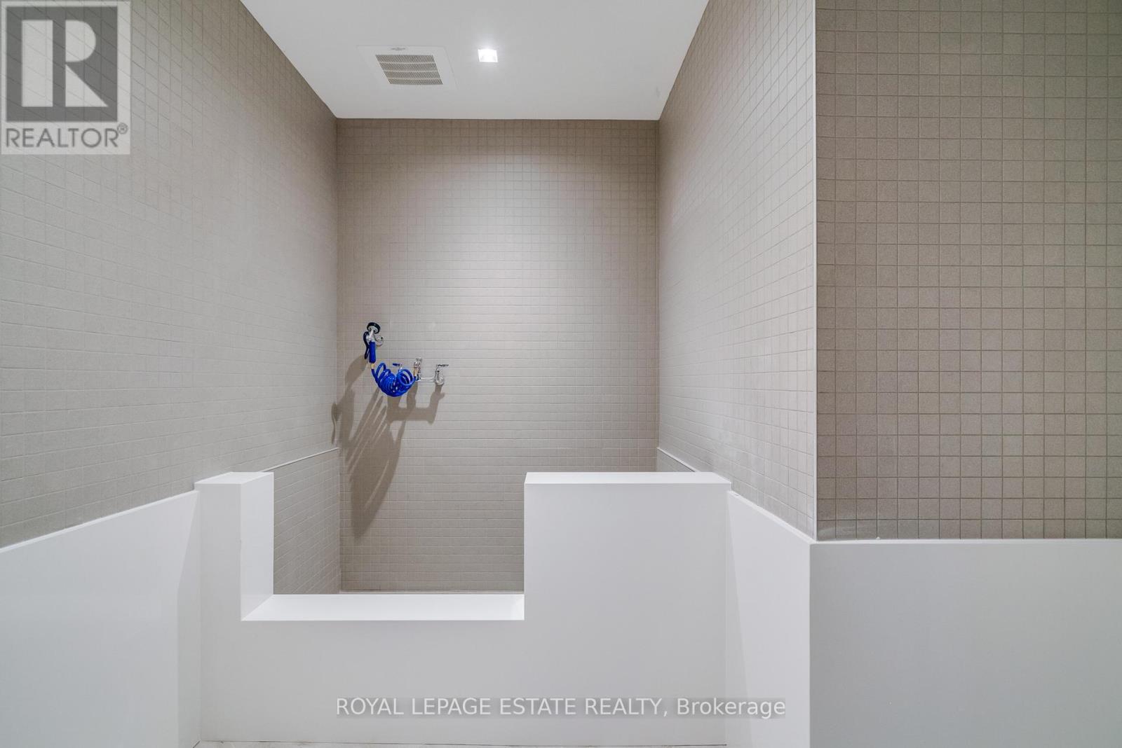 404 - 1285 Queen Street E, Toronto, Ontario  M4L 0B6 - Photo 21 - E12574692