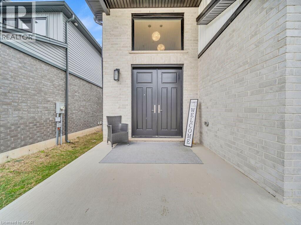 3374 Oriole Drive, London, Ontario  N6M 0K1 - Photo 11 - 40790400