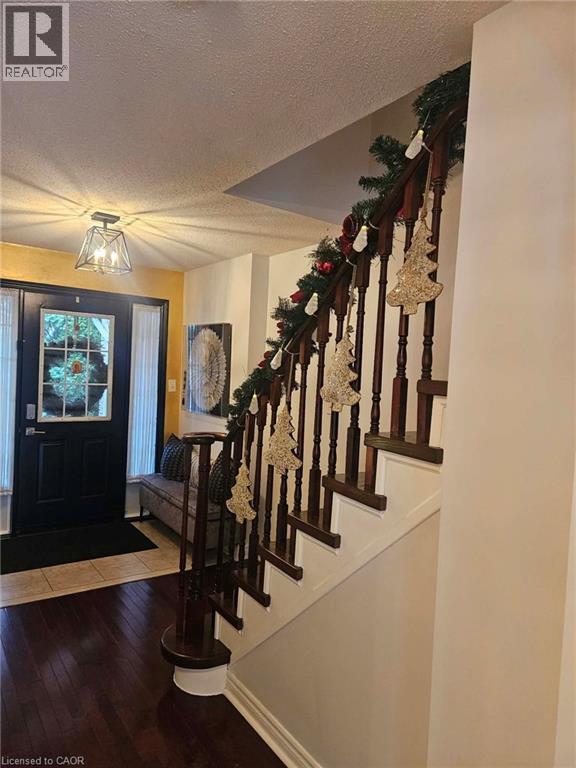 2511 Boros Road Unit# 11, Burlington, Ontario  L7M 5B2 - Photo 8 - 40779137