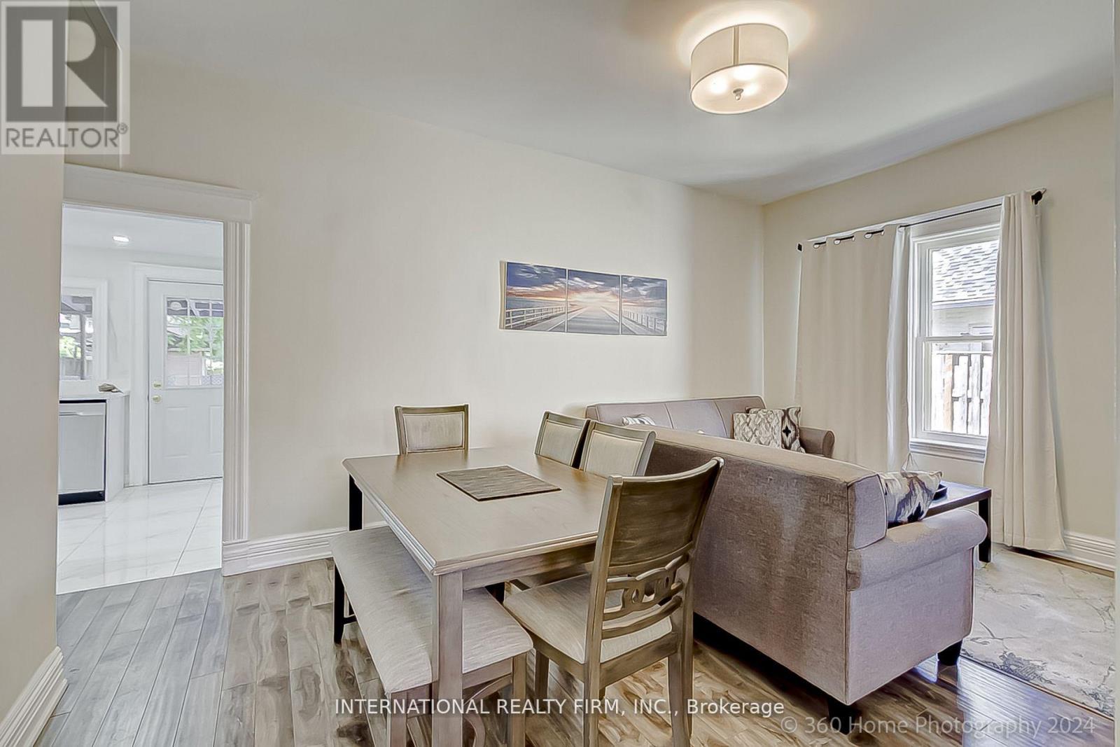 304 Innisfil Street, Barrie, Ontario  L4N 3G3 - Photo 5 - S12574592