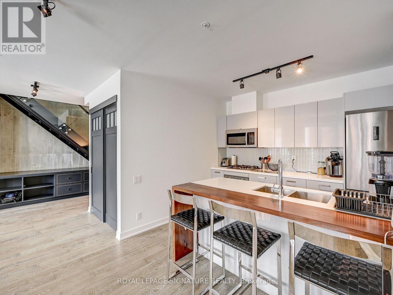 Ph18 - 39 Brant Street, Toronto, Ontario  M5V 0M8 - Photo 17 - C12574526