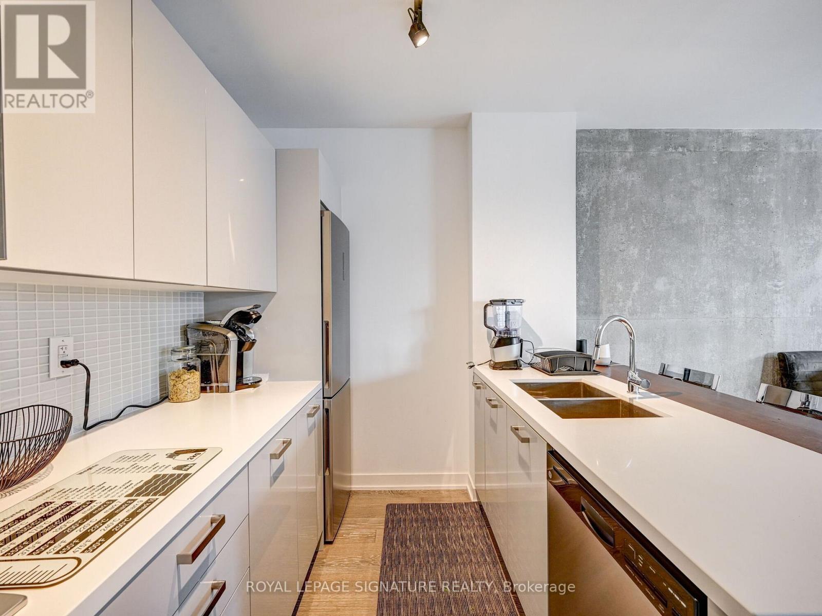 Ph18 - 39 Brant Street, Toronto, Ontario  M5V 0M8 - Photo 20 - C12574526