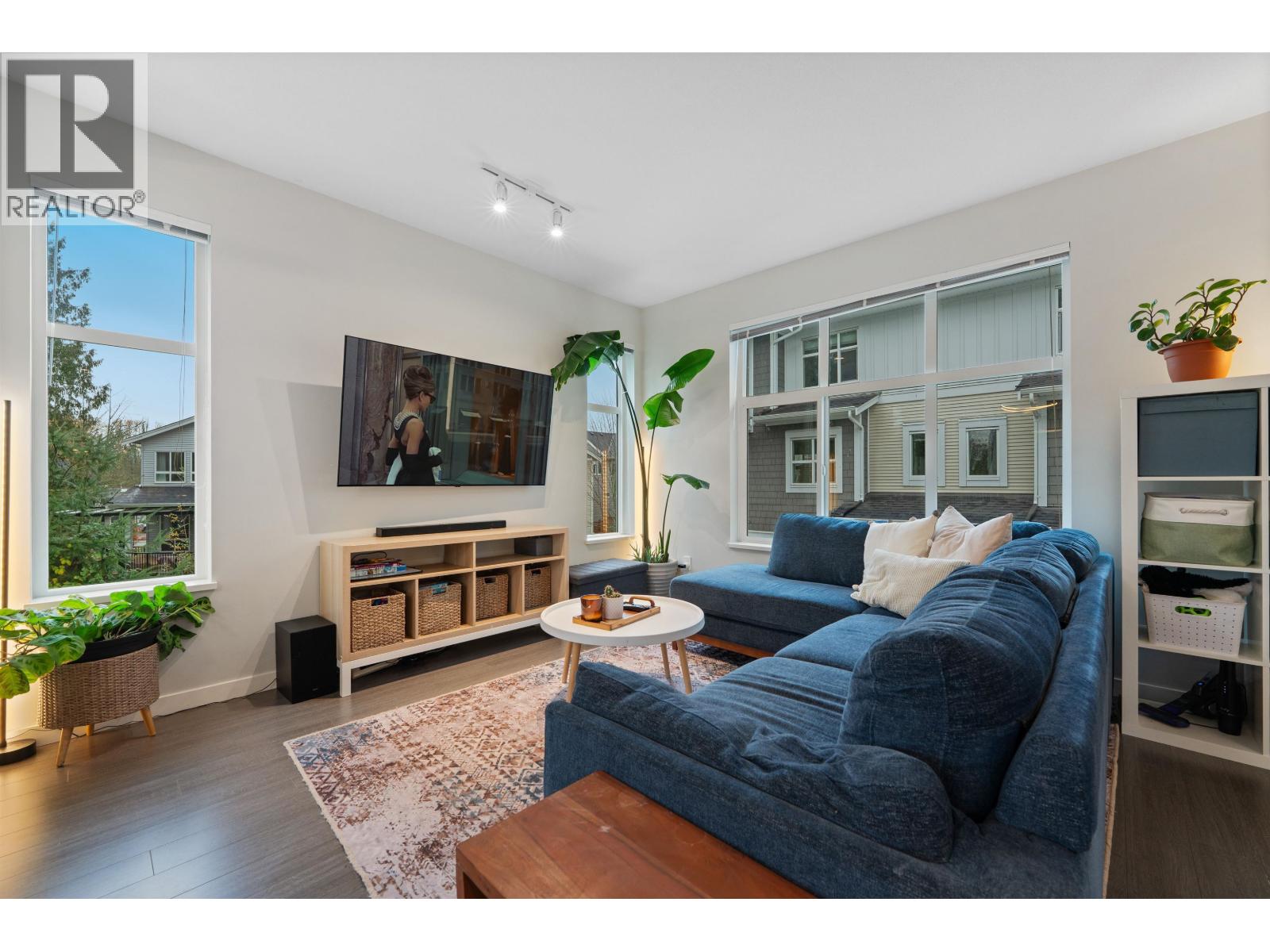 1904 11295 Pazarena Place, Maple Ridge, British Columbia  V2X 4K9 - Photo 8 - R3069811