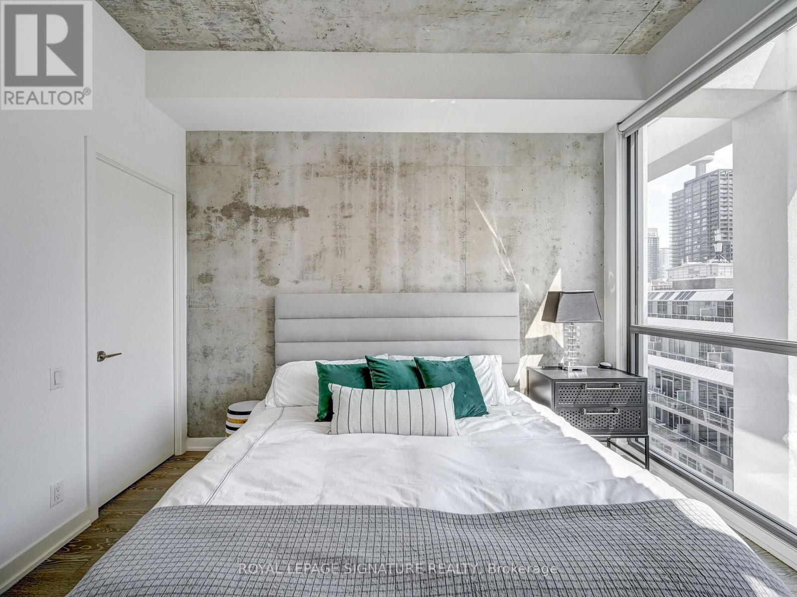 Ph18 - 39 Brant Street, Toronto, Ontario  M5V 0M8 - Photo 31 - C12574526