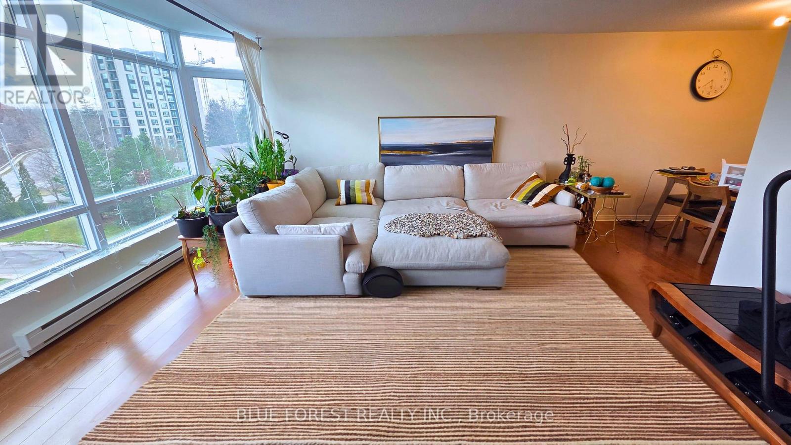 45 Pond Mills Road, London South, Ontario  N5Z 4W5 - Photo 2 - X12574718