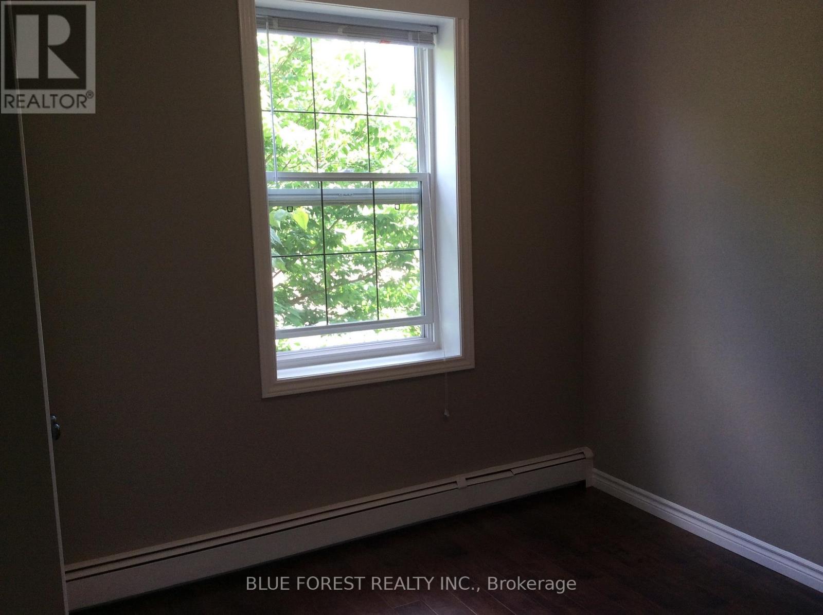 1 Waverly Place, London East, Ontario  N6B 2C3 - Photo 13 - X12574828