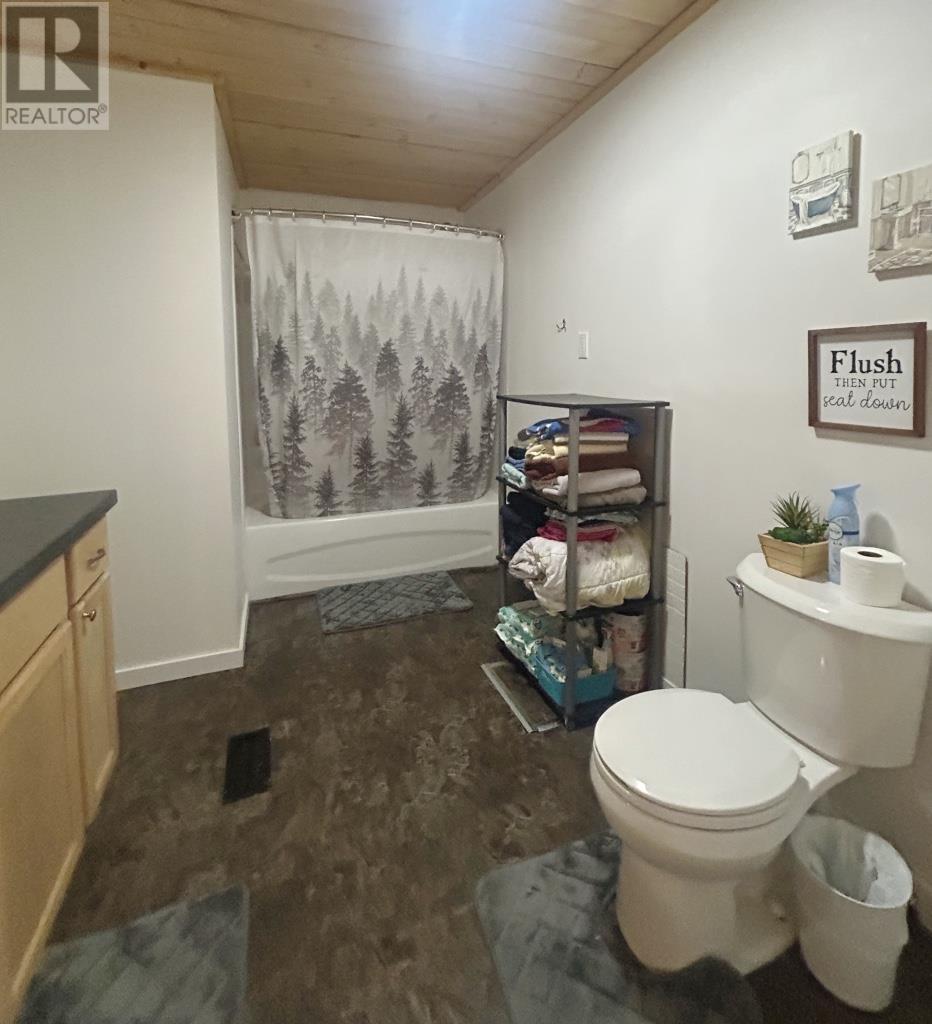 917 Phair Avenue, Fort Frances, Ontario  P9A 2M6 - Photo 14 - TB253546