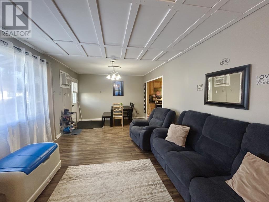 917 Phair Avenue, Fort Frances, Ontario  P9A 2M6 - Photo 8 - TB253546