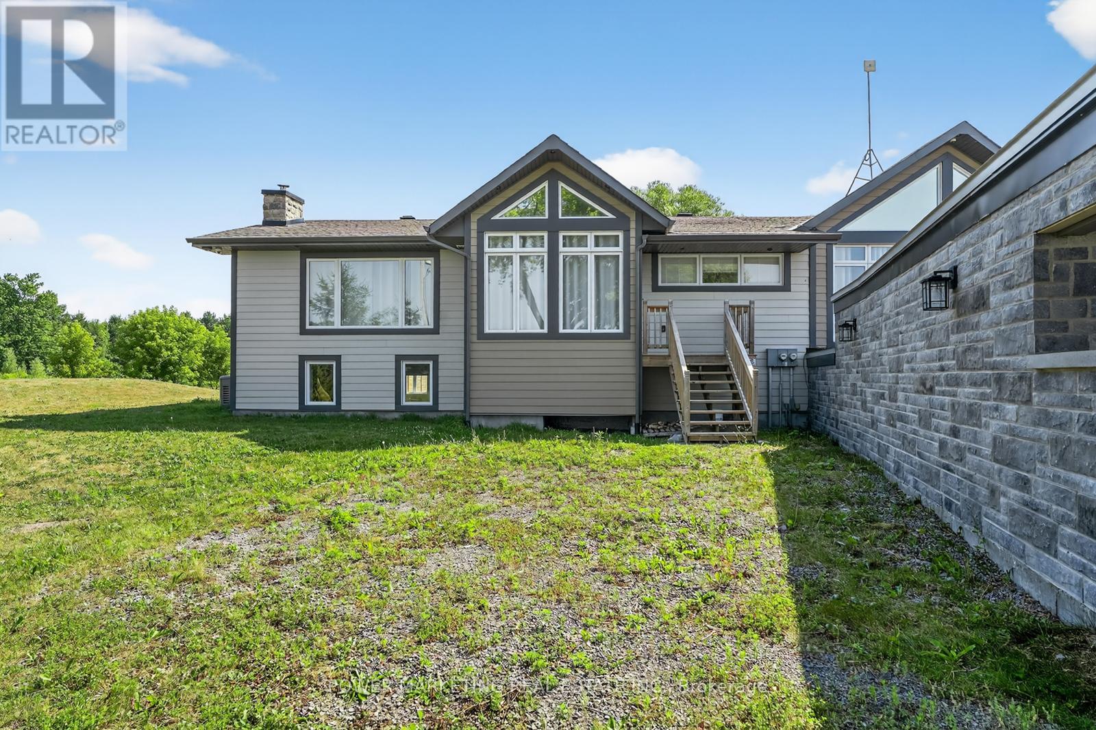 3329 Swale Road, Ottawa, Ontario  K0A 2W0 - Photo 47 - X12574750