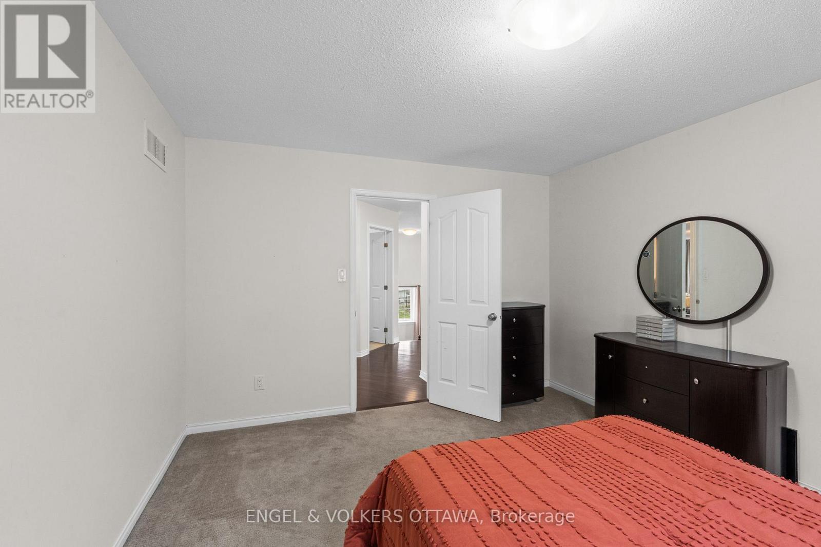 167 Chenoa Way, Ottawa, Ontario  K2J 0W8 - Photo 36 - X12574770