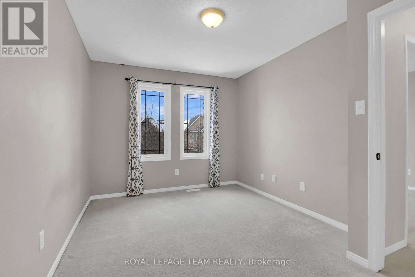 70 Mcbrien Street, Ottawa, Ontario  K2W 1H1 - Photo 24 - X12574788