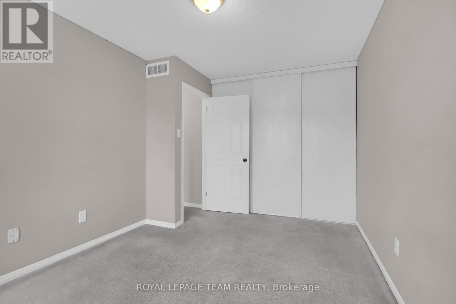 70 Mcbrien Street, Ottawa, Ontario  K2W 1H1 - Photo 25 - X12574788