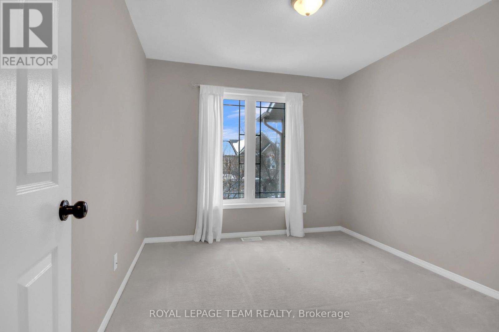 70 Mcbrien Street, Ottawa, Ontario  K2W 1H1 - Photo 27 - X12574788