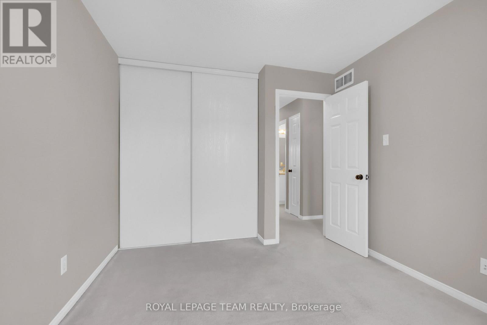 70 Mcbrien Street, Ottawa, Ontario  K2W 1H1 - Photo 28 - X12574788