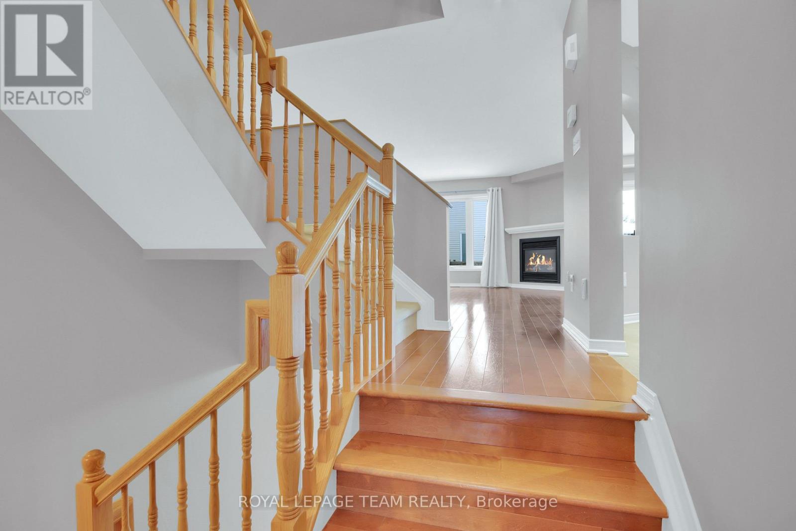 70 Mcbrien Street, Ottawa, Ontario  K2W 1H1 - Photo 3 - X12574788