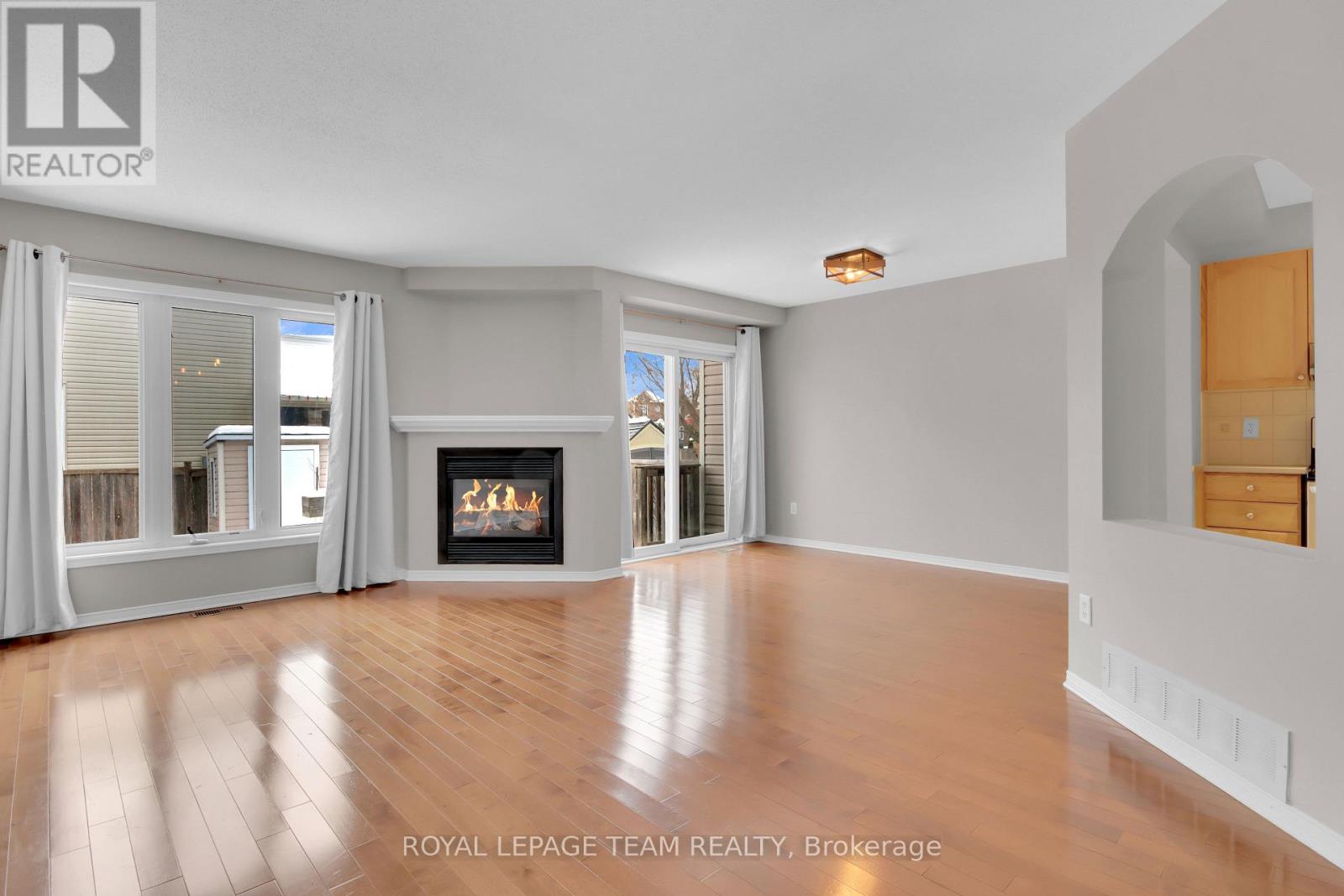 70 Mcbrien Street, Ottawa, Ontario  K2W 1H1 - Photo 6 - X12574788