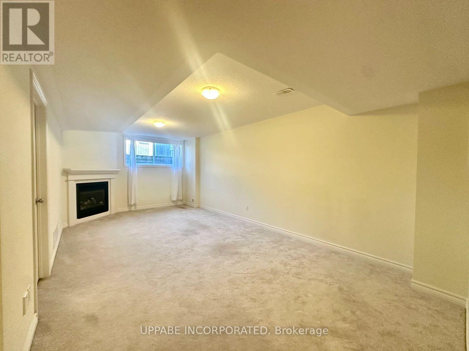 109 Calvington Avenue, Ottawa, Ontario  K2T 0H7 - Photo 12 - X12574976