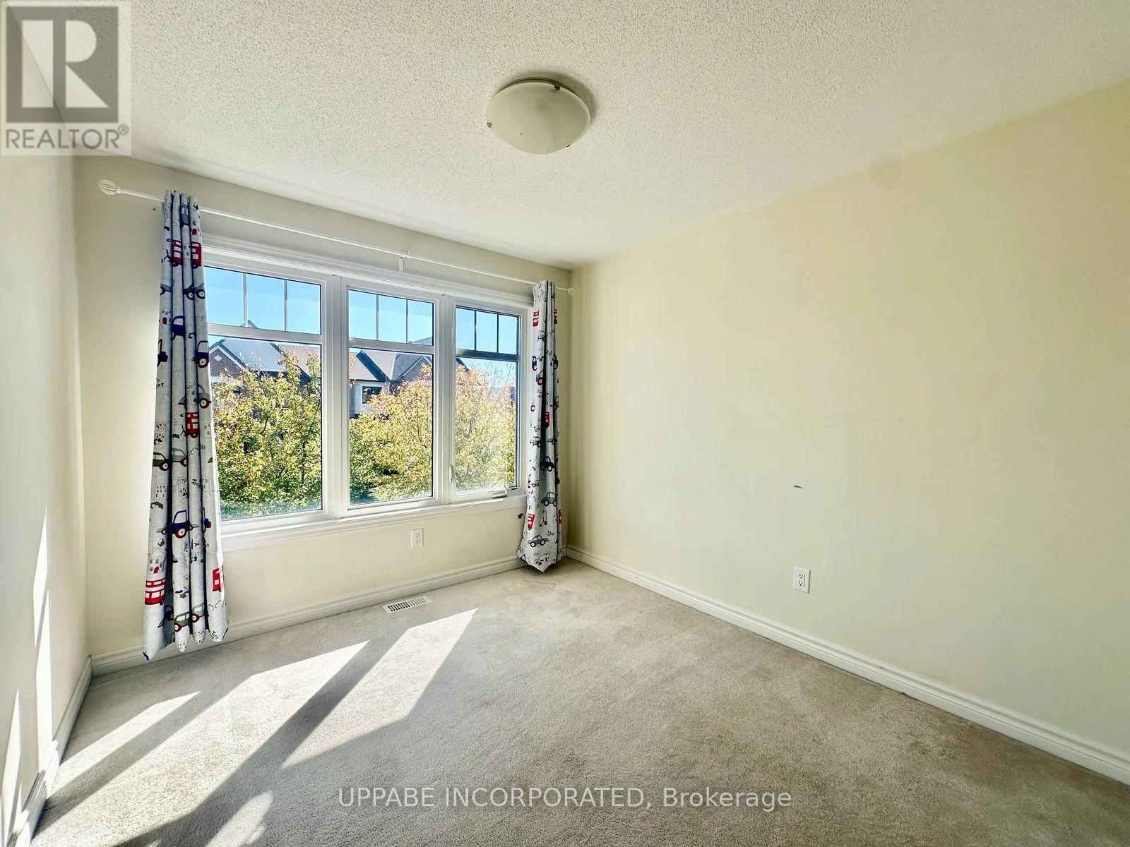 109 Calvington Avenue, Ottawa, Ontario  K2T 0H7 - Photo 9 - X12574976