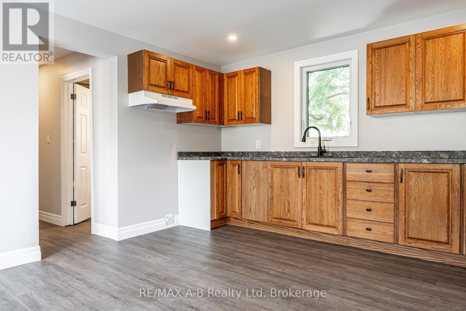 198 Water Street S, St. Marys, Ontario  N4X 1C5 - Photo 10 - X12391525