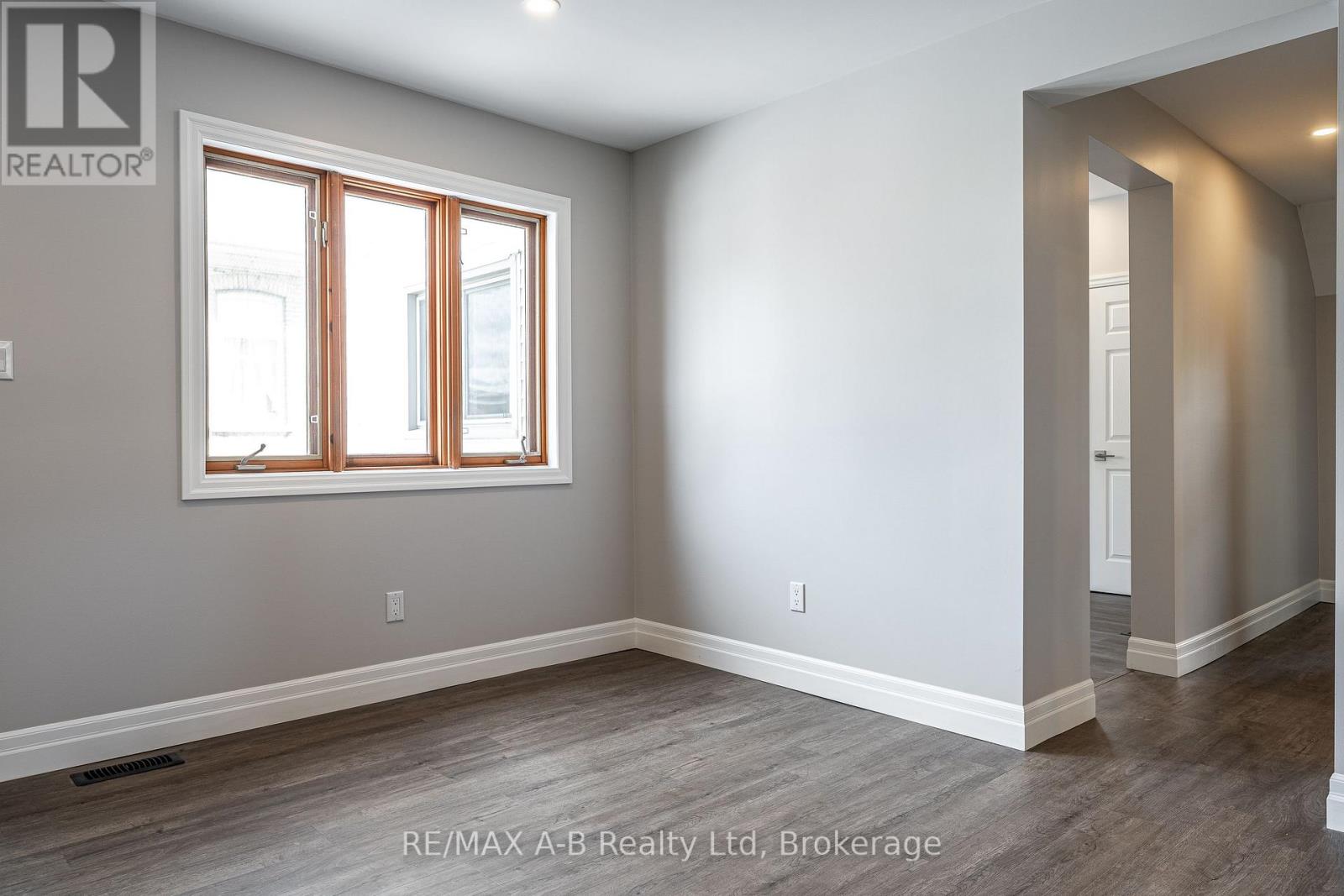 198 Water Street S, St. Marys, Ontario  N4X 1C5 - Photo 13 - X12391525