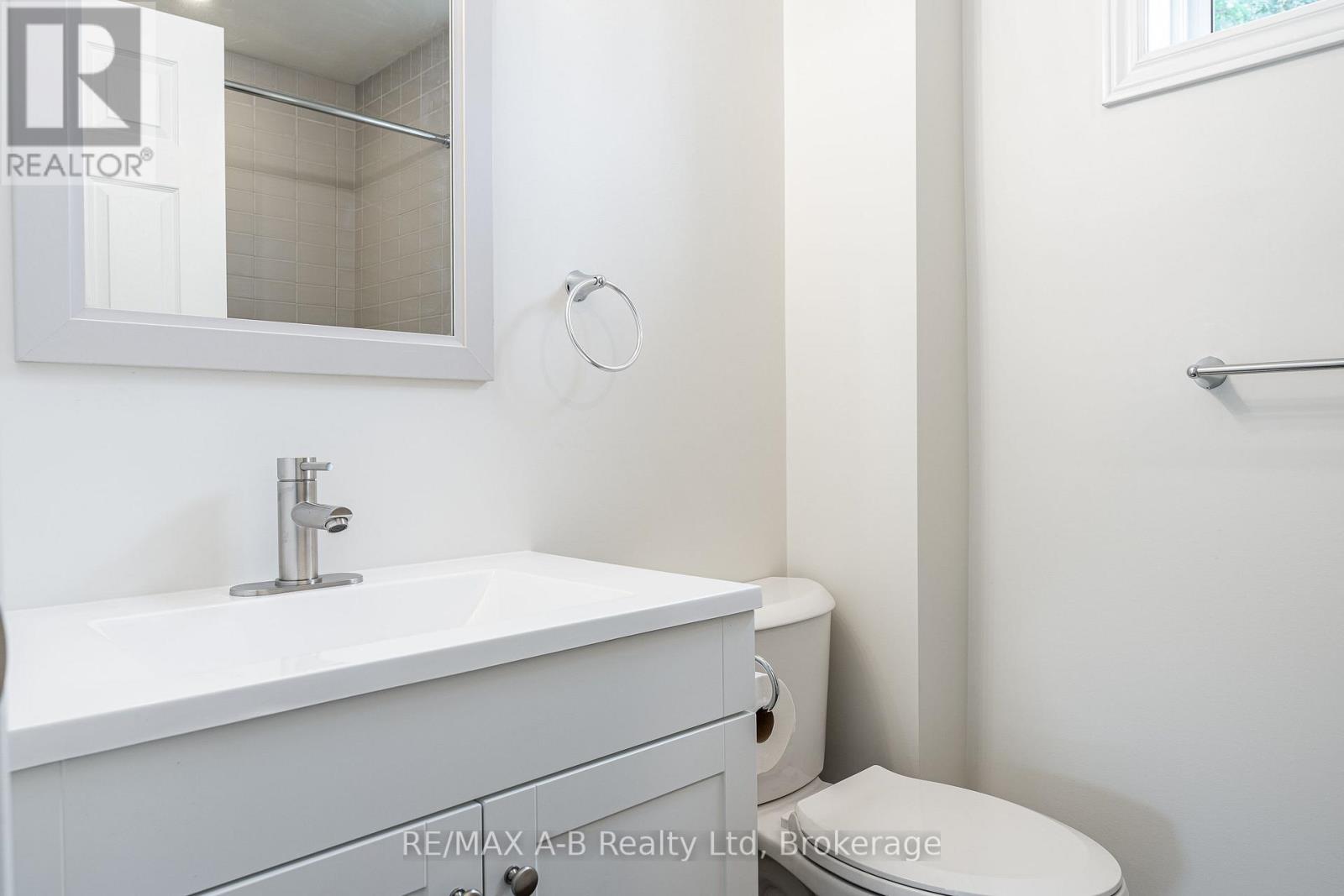 198 Water Street S, St. Marys, Ontario  N4X 1C5 - Photo 32 - X12391525