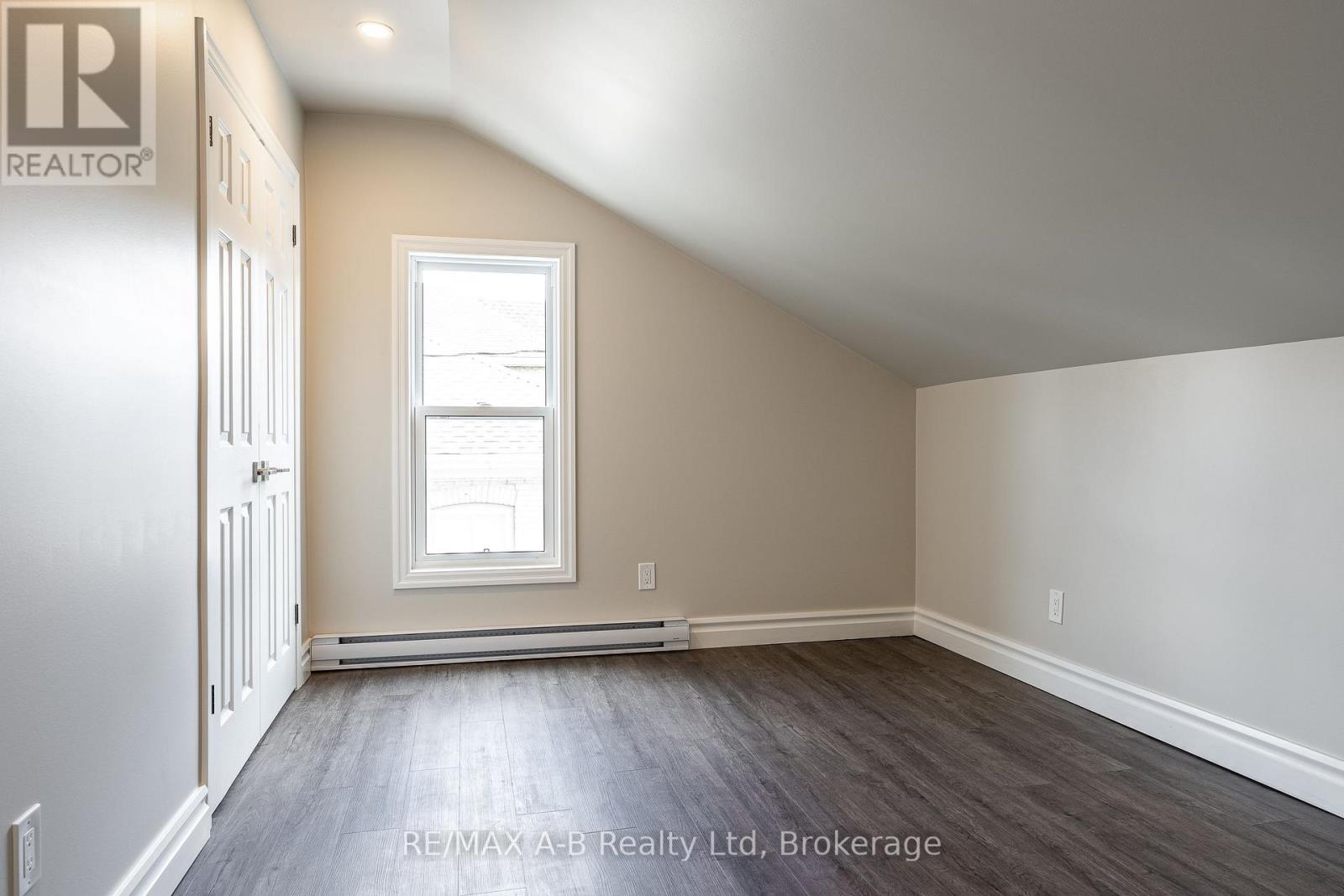 198 Water Street S, St. Marys, Ontario  N4X 1C5 - Photo 35 - X12391525