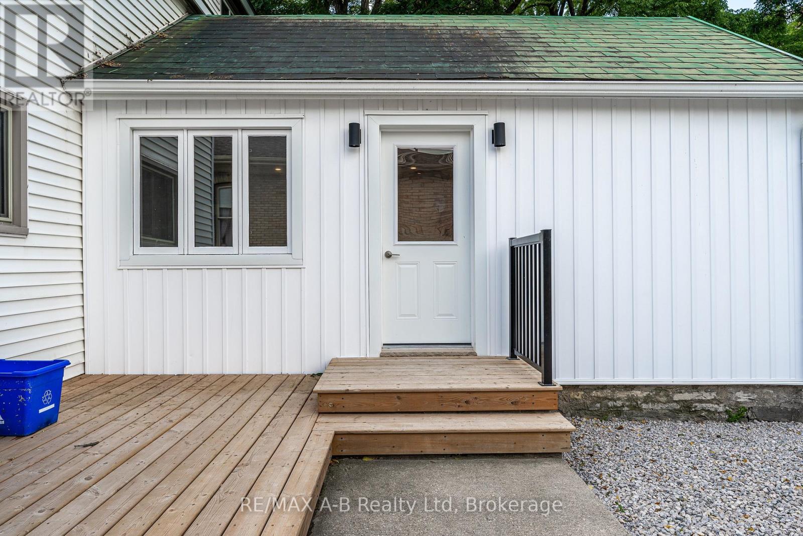 198 Water Street S, St. Marys, Ontario  N4X 1C5 - Photo 8 - X12391525