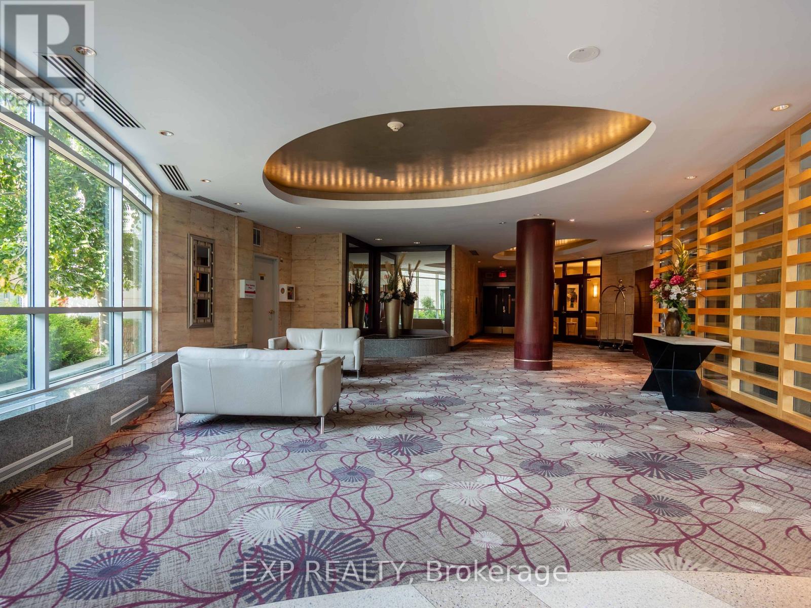 501 - 2111 Lakeshore Boulevard W, Toronto, Ontario  M8V 4B2 - Photo 5 - W12574612