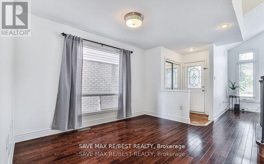 5141 Oakley Drive, Burlington, Ontario  L7L 6P1 - Photo 19 - W12574616